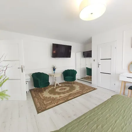Appartement Koral - I Pokoje Goscinne *