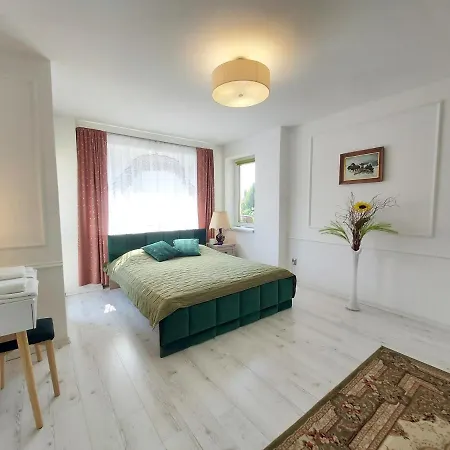 Koral - I Pokoje Goscinne Appartement *