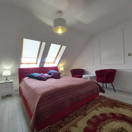 Appartement Koral - I Pokoje Goscinne